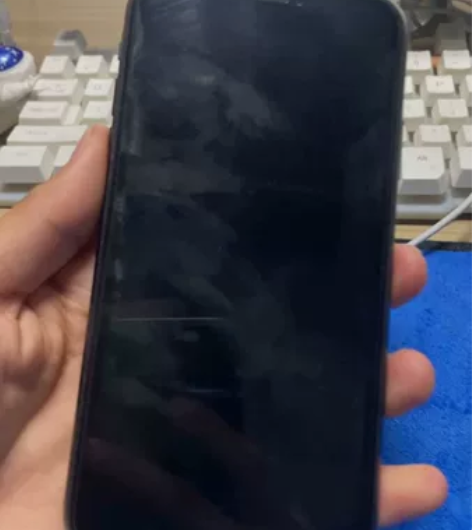 品牌：苹果xr 配置：128G颜色：黑质保...