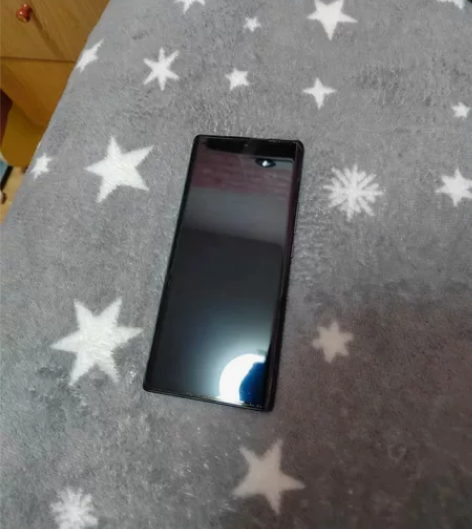 荣耀六十8+256,六十六w超级快充,有盒...