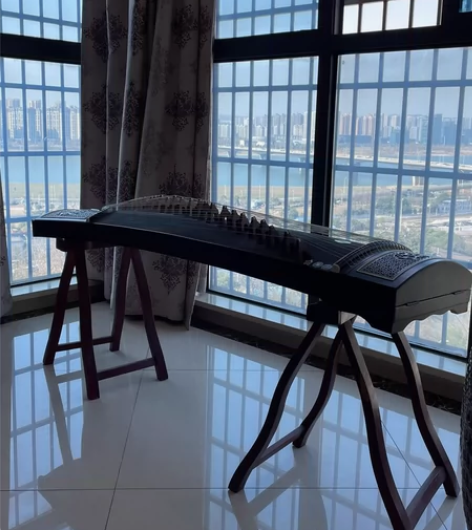 原价1000多古筝！个人闲置古筝，保护很好...
