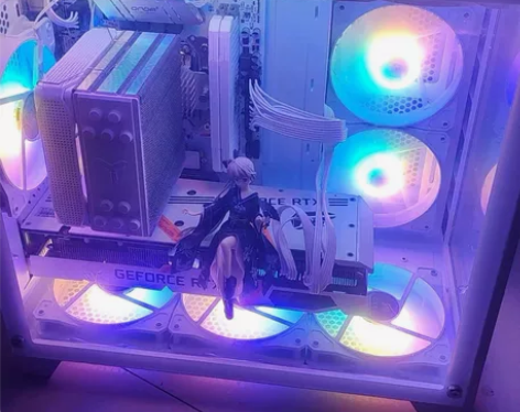 自用 3070主机带显示器    七彩虹3...