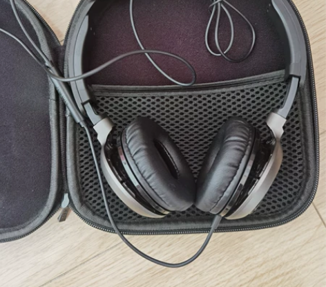 漫步者耳机,全新 感兴趣的话点“我想要”和...