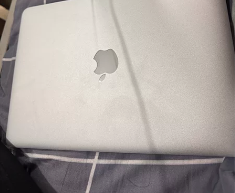 个人用苹果笔记本17款，8+128，没任何...