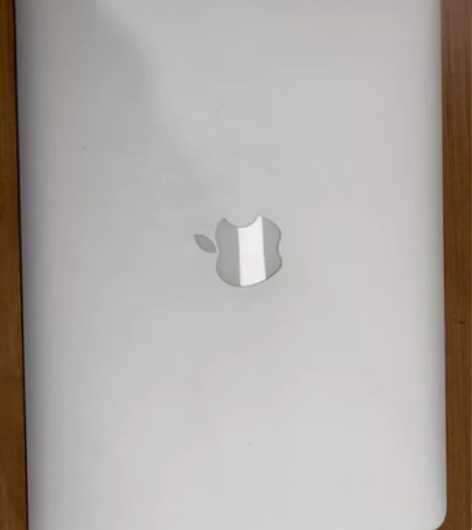 办公用98新苹果笔记本MacBook Ai...