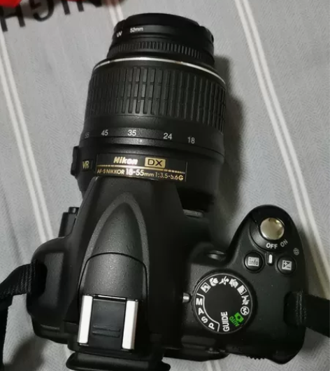 尼康D3000，单反入门经典机型，全套原装...