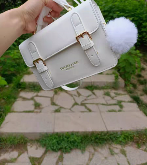 包邮法国小众设计小包包2022新款潮夏季高...