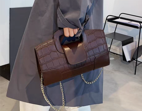 转卖小众设计包包女2020新款秋冬复古鳄鱼...
