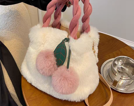 转卖毛绒小包包女包2021新款爆款毛茸茸可...