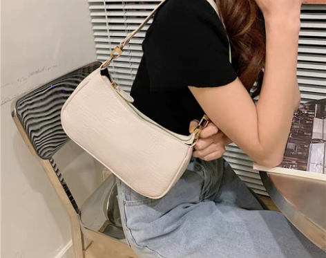 转卖法棍包ins博主小众中古腋下包女202...