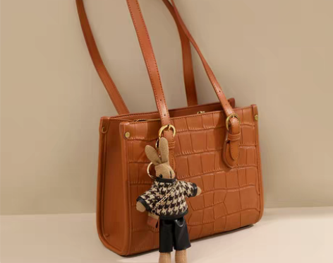 转卖Somay包包2022新款托特包女秋冬...