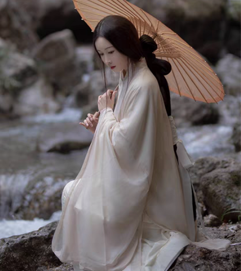 包邮【出租】全新有香如故 秋风辞+魏晋直裾...