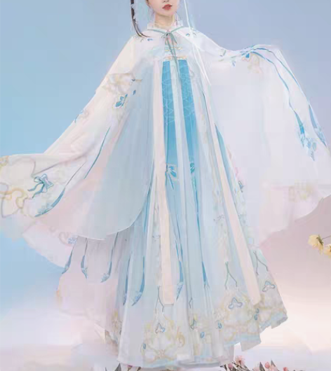 全套:上襦+下裙+披风 仅试穿，洗过一次，...