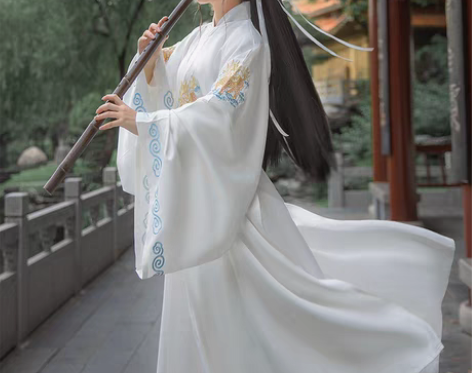 转卖九曲阑珊原创墨麒麟宋制圆领袍绣花汉服男...