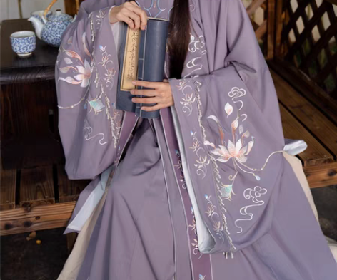 包邮明制汉服，活动穿一次 颜色显白，也显气...