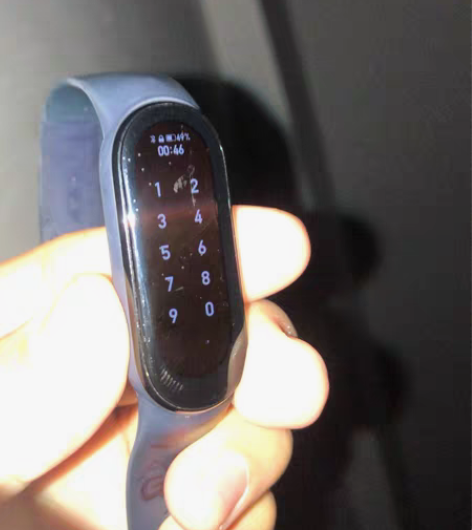 正版小米手环6,不是nfc版,充电器,包装...
