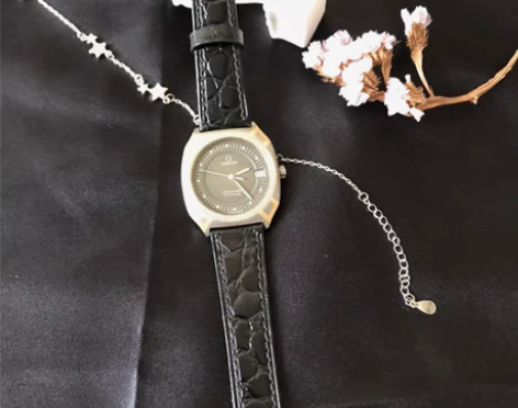 包邮品牌：OMEGA欧米茄海马系列女表 机...