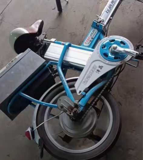 飞鸽折叠电动自行车,48v,可骑五六十公里...