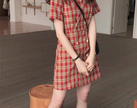 转卖小香风夏装智熏桔梗法式收腰显瘦格子西装...