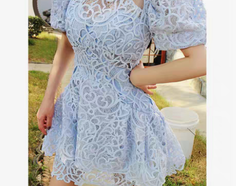 转卖无法拒绝的法式初恋裙2020夏泡泡袖镂...