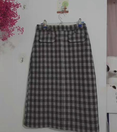 包邮全新 全新 爱依服 包臀裙，衬裙，针织...