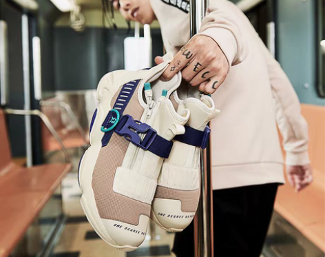 转卖361男鞋运动鞋冬季时尚百搭机能潮鞋3...