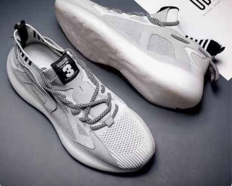 包邮新款透气椰子鞋男飞织运动鞋果冻底厚底韩...