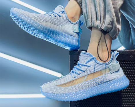 转卖中大童椰子鞋回力运动透气夜光童鞋儿童薄...