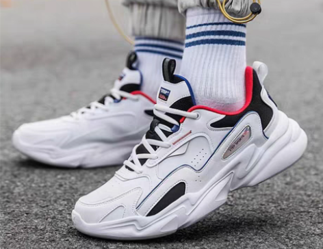 转卖特步男鞋休闲鞋2022冬季新款潮流运动...