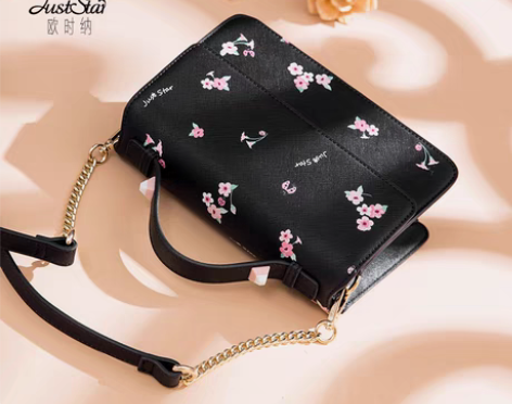 转卖白色欧时纳夏天小包包女百搭链条手提单肩...