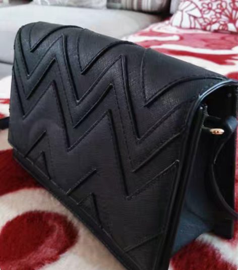 包邮马连奴女士单肩包，没背过几回几乎全新，...