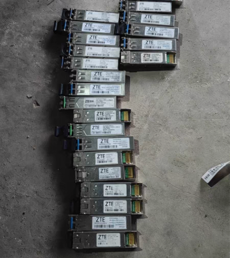 包邮中兴模块各种型号5块钱一个 感兴趣的话...