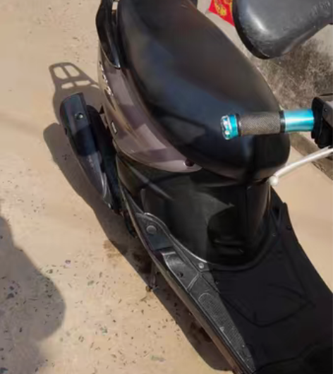 雅马哈巧格JOG100手续齐全，一手车，动...