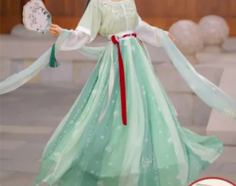 转卖荨茉游园惊梦 原创汉服女间色三件套日常...