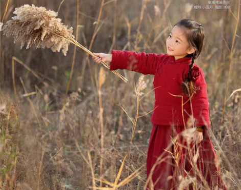 转卖女童加厚汉服棉袄过年喜庆新年衣服唐装冬...