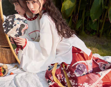 转卖【十三余 小豆蔻儿】[云梦月升] 绣花...