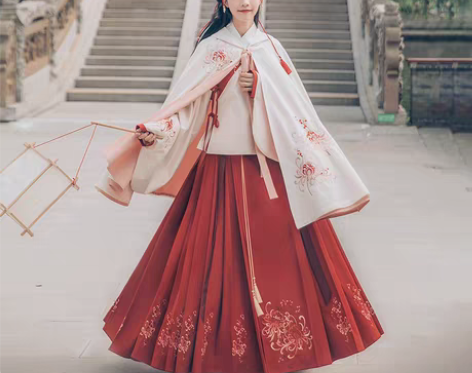 转卖汉尚华莲迷神引汉服女刺绣白色连帽斗篷短...