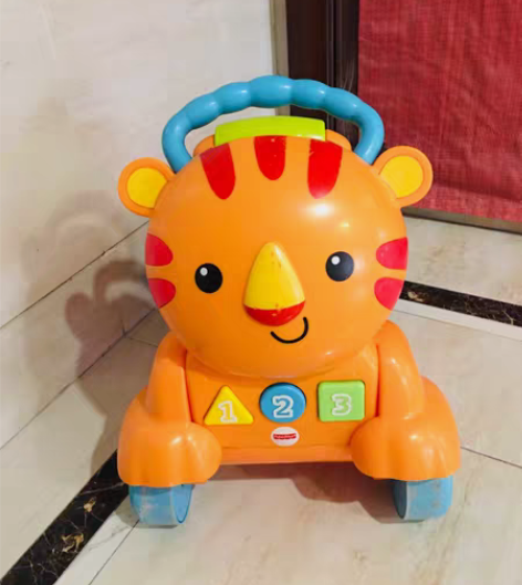 费雪平衡车 哈市同城自取 玩具车 音乐功能...