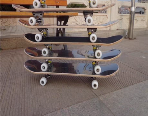 包邮退坑价出专业滑板，一博同款高级配置极限...