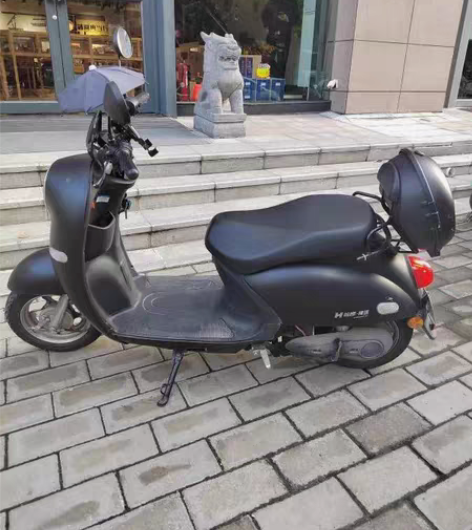 哈啰电动车 编号：83112422001 ...