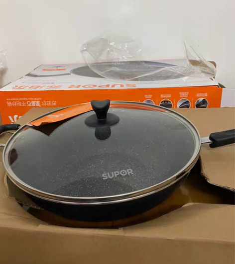 全新SUPOR/苏泊尔星星石不粘锅32cm...