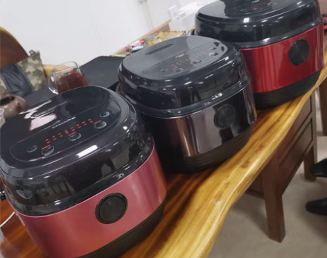 包邮全新未拆封，美菱电饭煲智能不粘锅 尺寸...