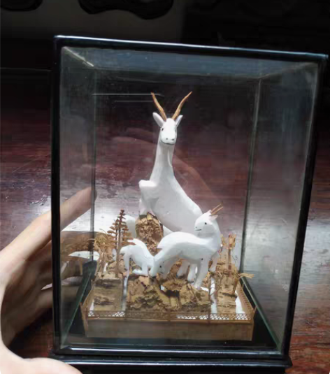 包邮客厅工艺品 五羊开泰，白色羊身体为泡沫...