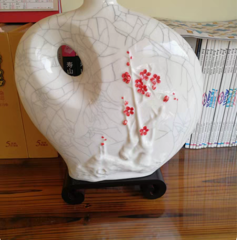 包邮德化瓷花瓶 异型瓶，工艺复杂，冰裂纹含...