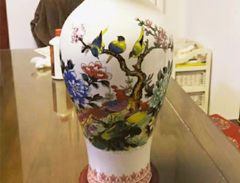 包邮闲置全新大号粉彩瓷器花瓶 图案是:粉彩...