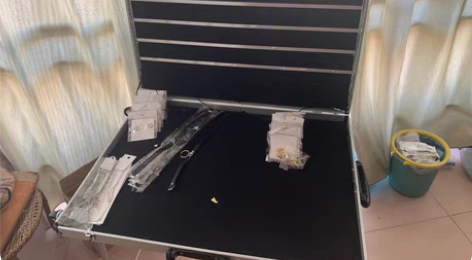 摆摊箱。淘宝买的最大的就是这个大小。折叠方...