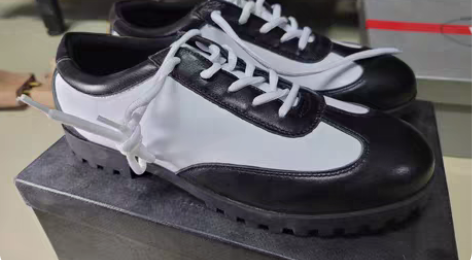 拼色高尔夫球球鞋风格皮鞋 42 42.5...