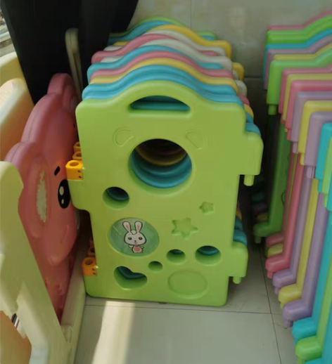 澳乐跑跑熊游戏围栏 自提，萧山靖江，成色如...