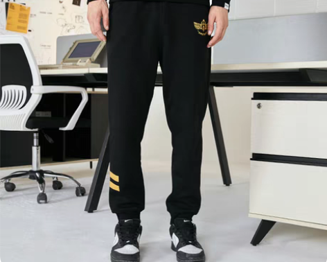 转卖安逸猿ape潮牌2020流行女装新款情...