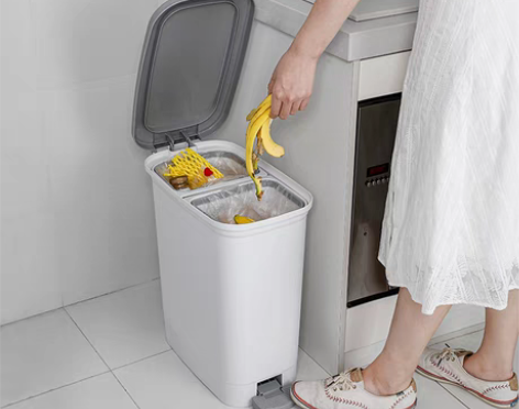 转卖【清仓】天马脚踏式垃圾桶家用厨房双桶带...