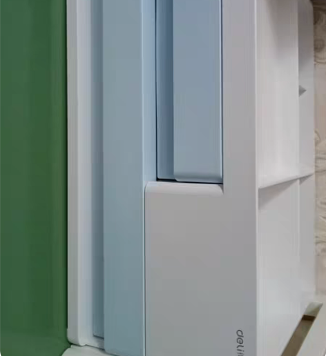 包邮小收纳盒可以放周边[感动] 感兴趣的话...