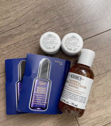 科颜氏金盏花爽肤水和泡沫啫喱洗面奶套装，全...